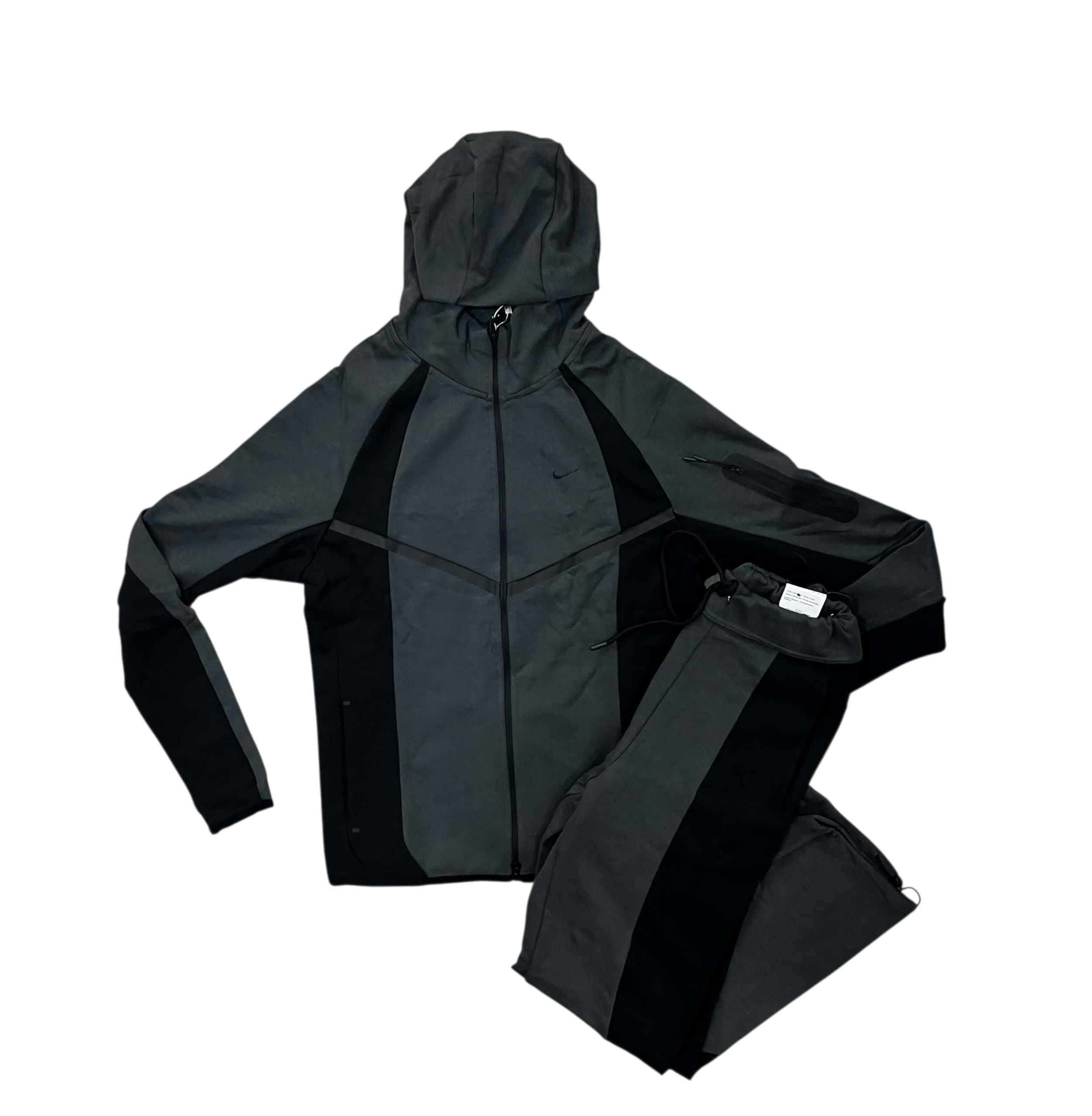Ensemble nike tech BAGGY