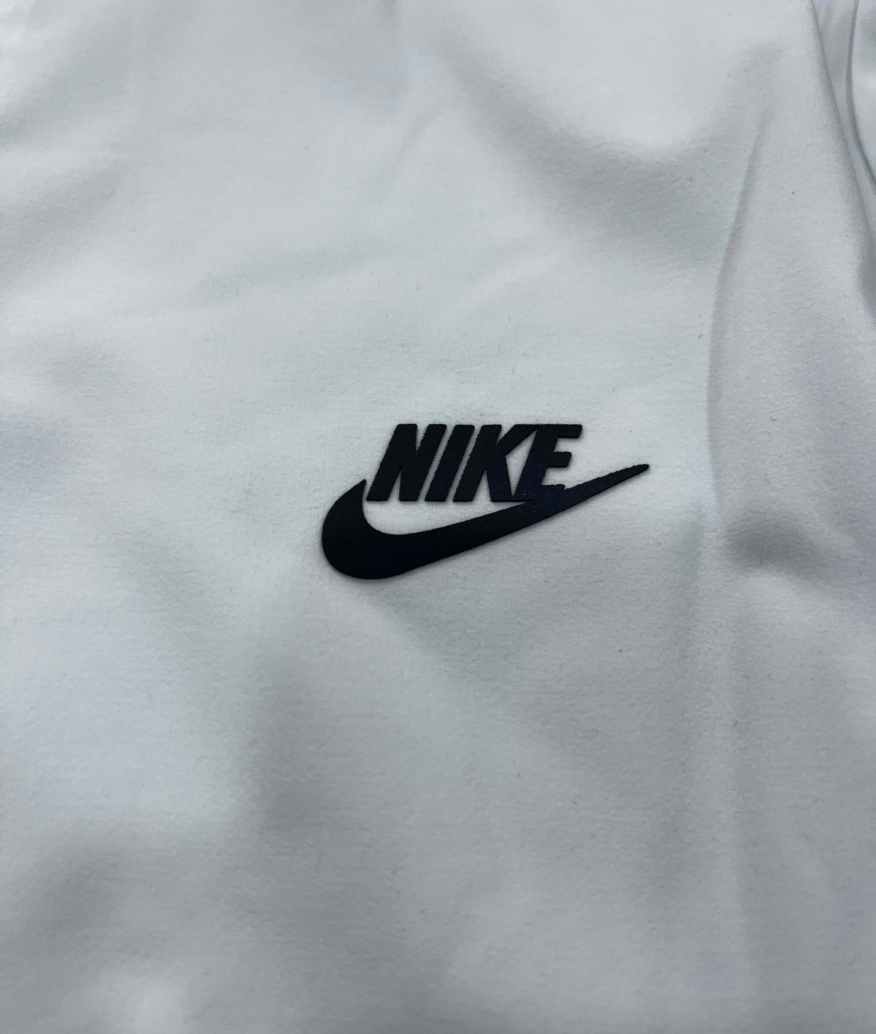Ensemble NIke  BEST 10236 BM L BLANC