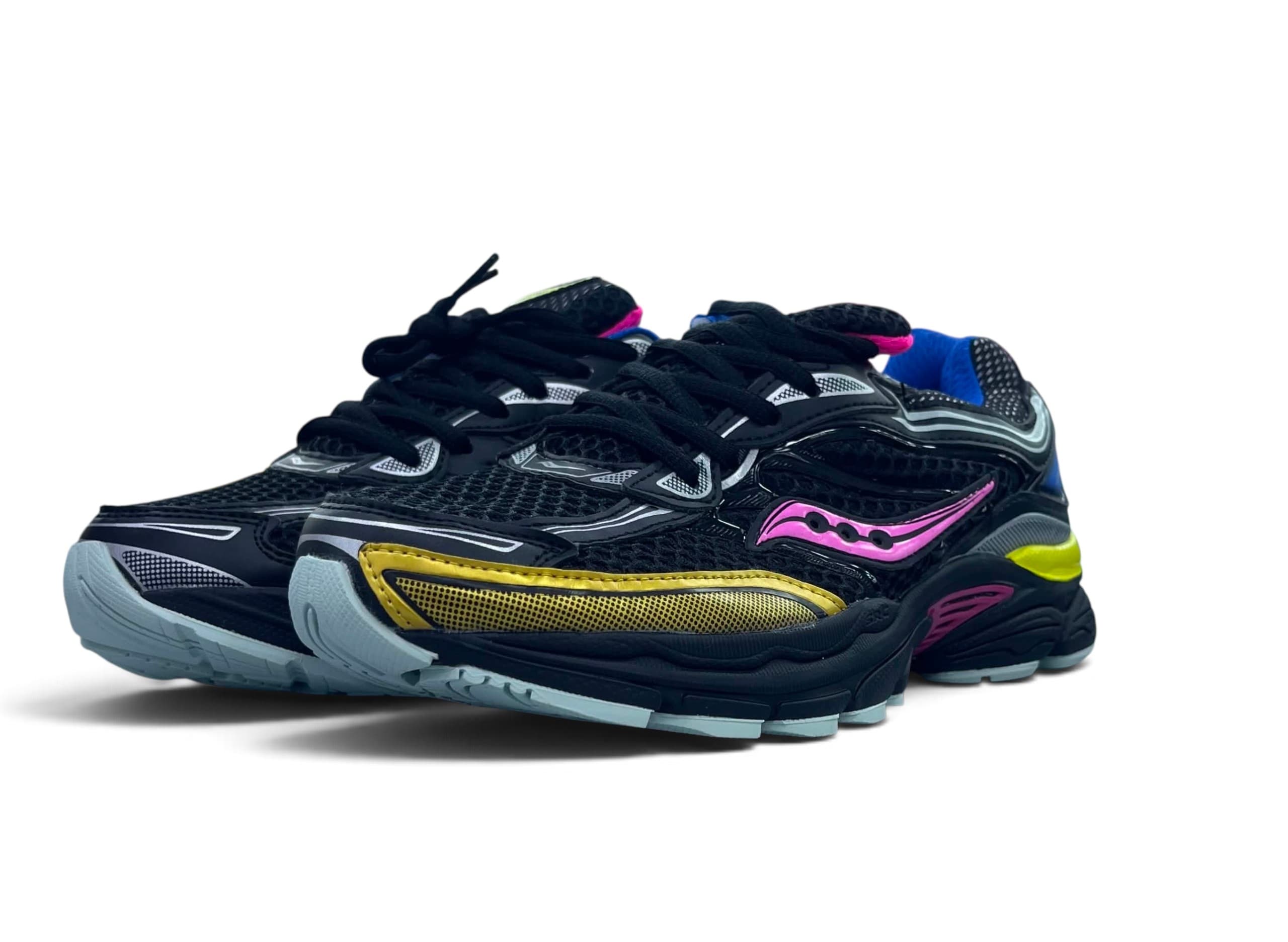 SAUCONY Shoes